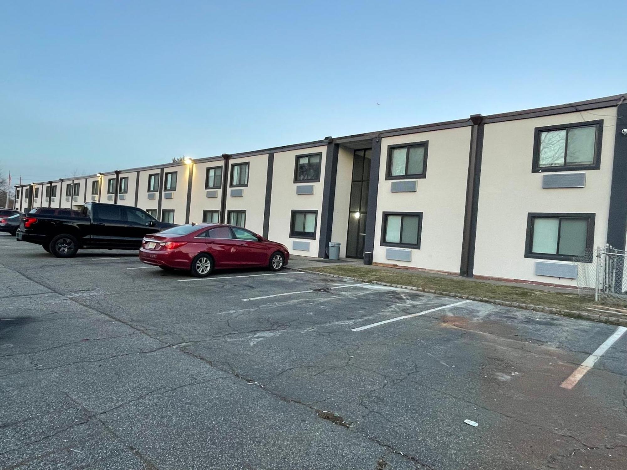 The Wayne Inn Exterior foto